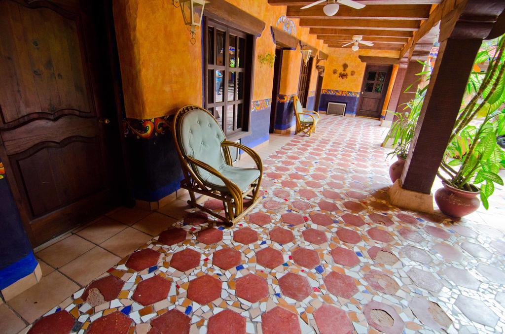 Hotel El Fuerte Exterior photo