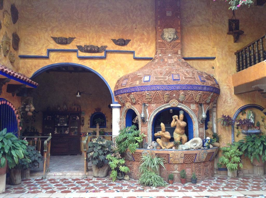 Hotel El Fuerte Exterior photo